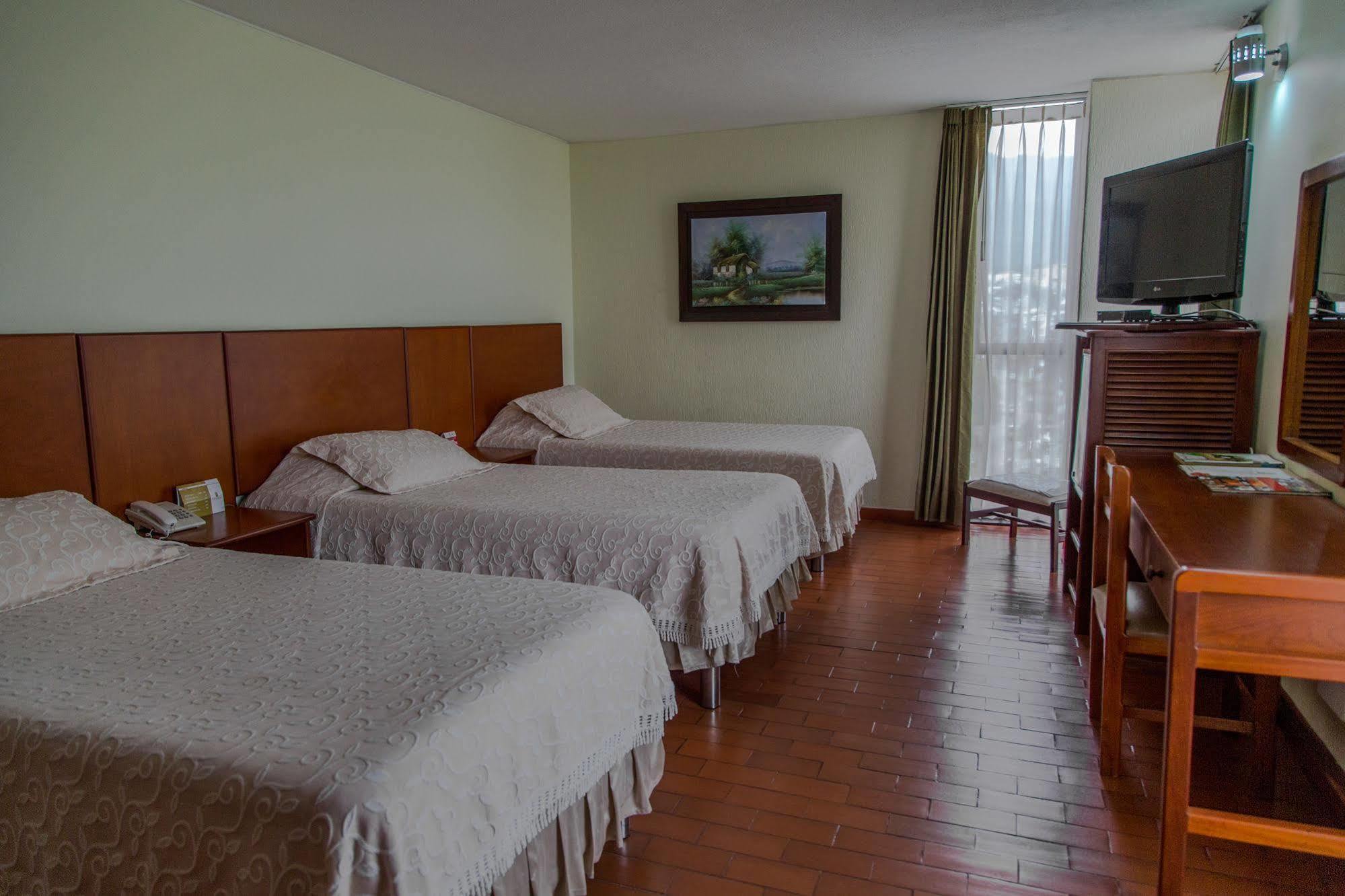 Hotel Don Lolo Villavicencio Ngoại thất bức ảnh
